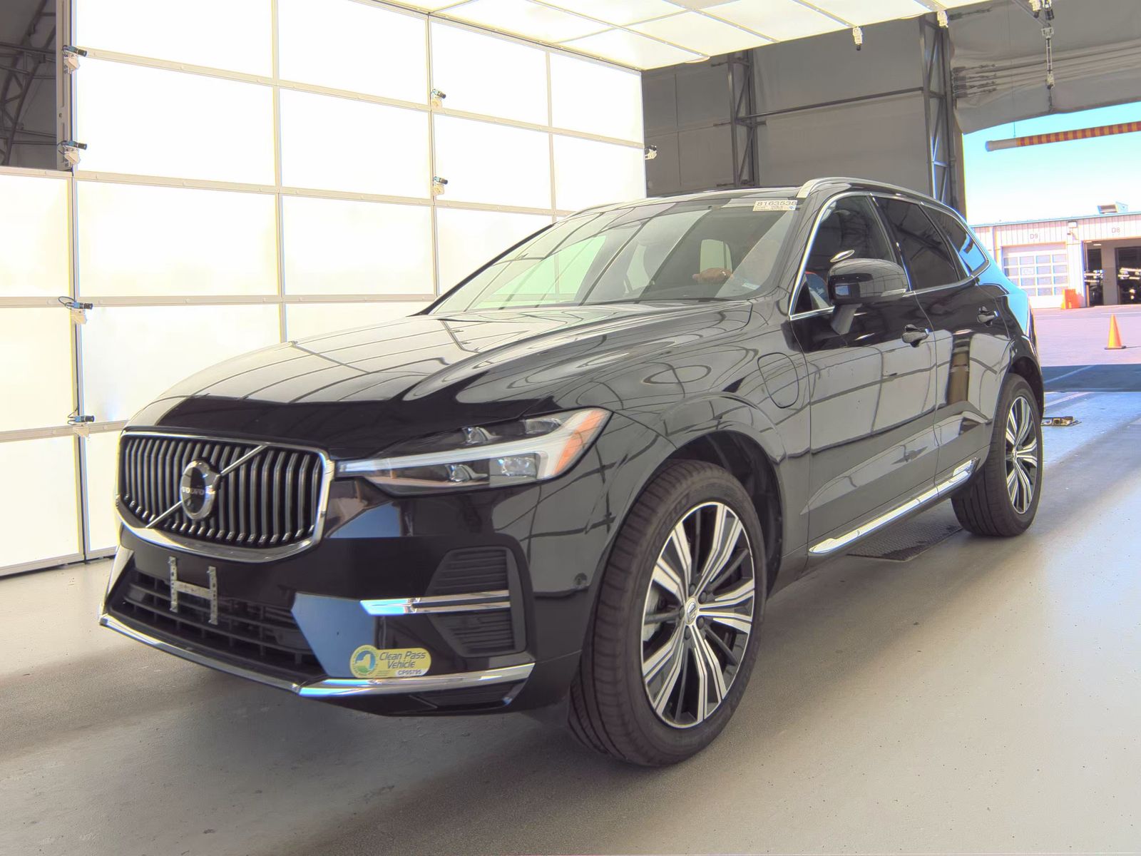 2023 Volvo XC60 Recharge T8 Plus AWD