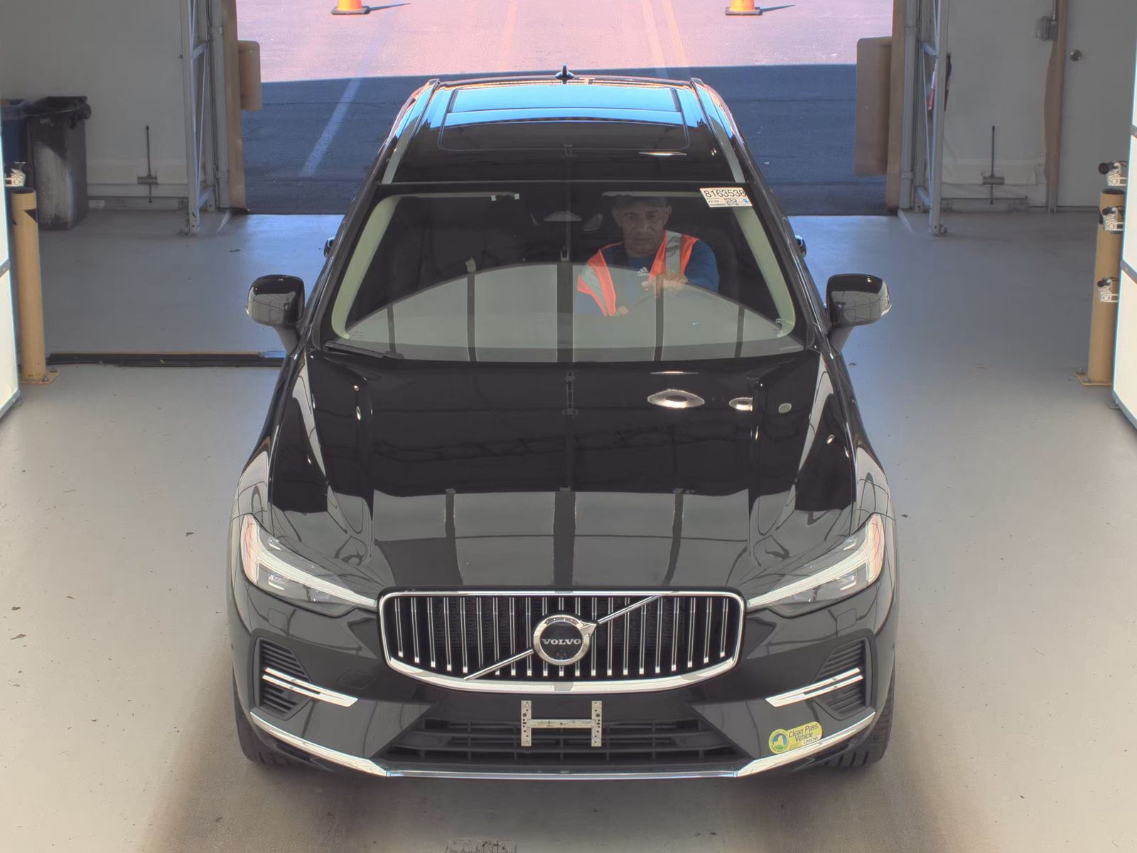 2023 Volvo XC60 Recharge T8 Plus AWD