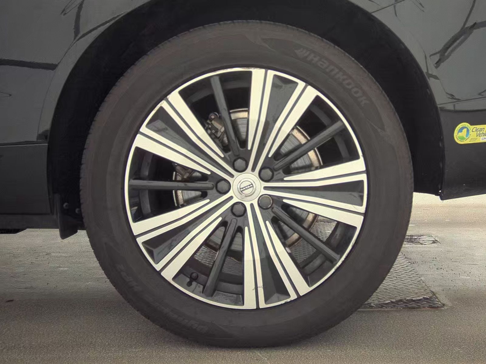 2023 Volvo XC60 Recharge T8 Plus AWD