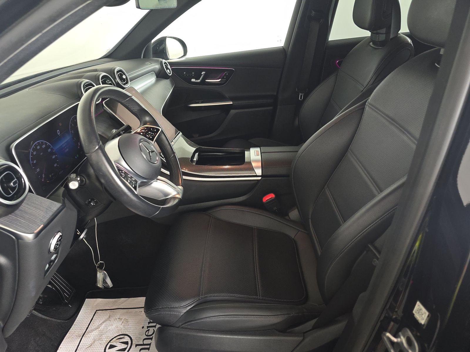 2024 Mercedes-Benz GLC GLC 300 AWD