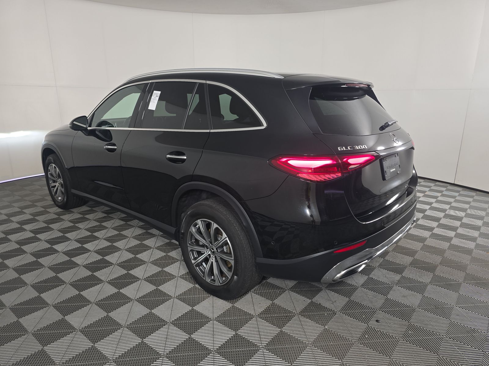 2024 Mercedes-Benz GLC GLC 300 AWD