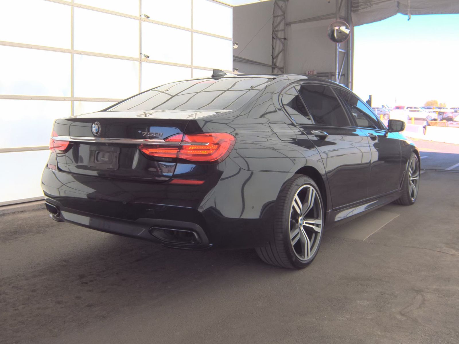 2016 BMW 7 Series 750i RWD