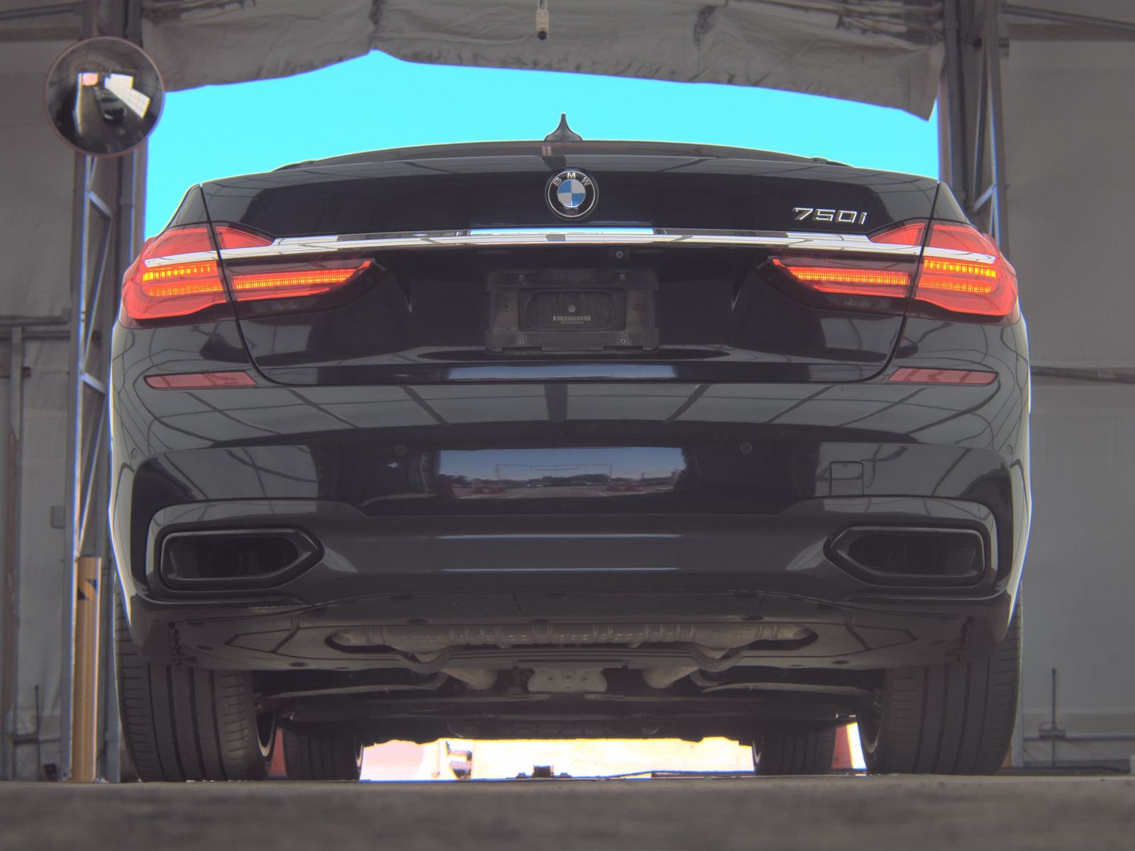 2016 BMW 7 Series 750i RWD