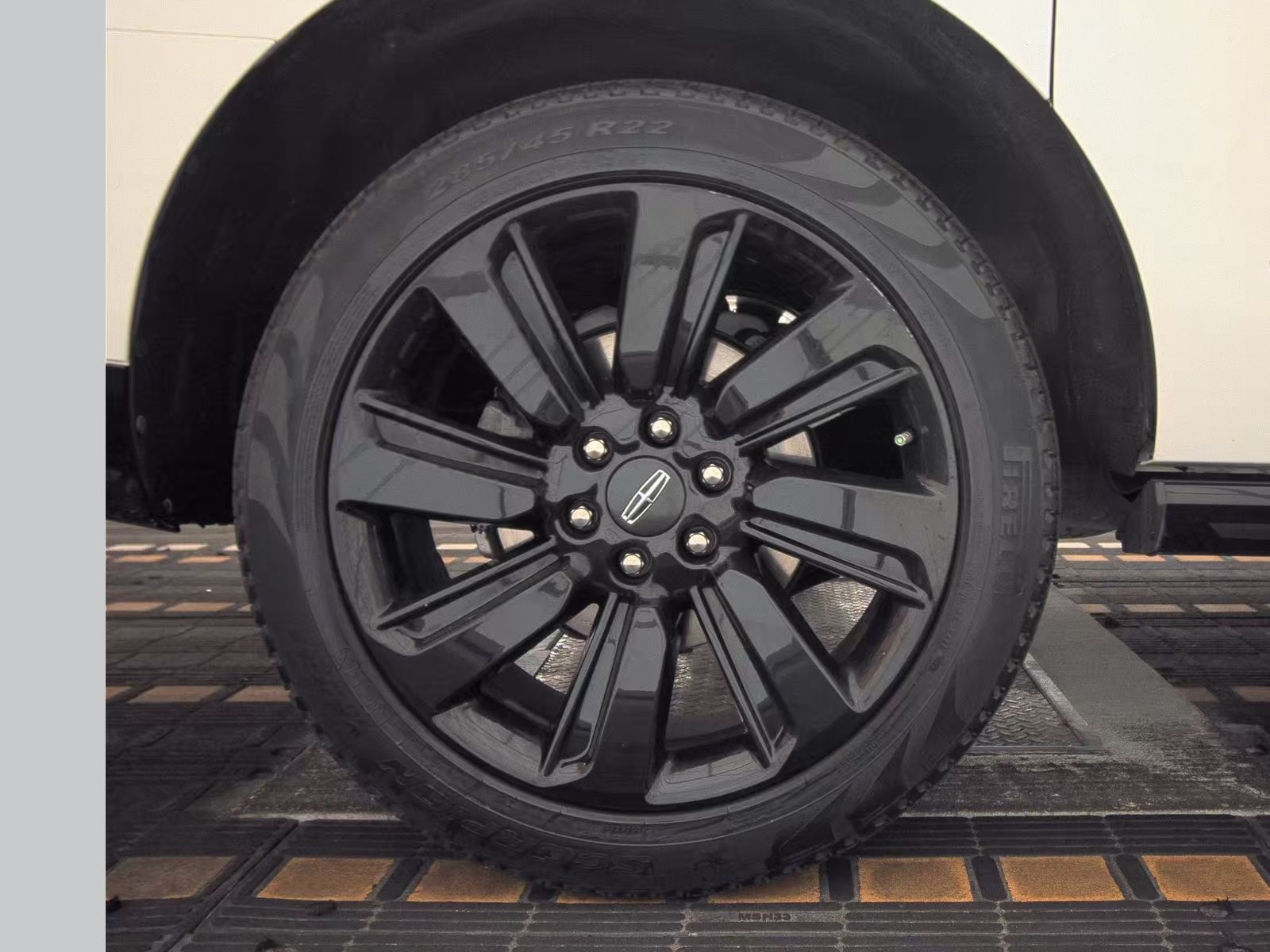 2022 Lincoln Navigator L Reserve FWD