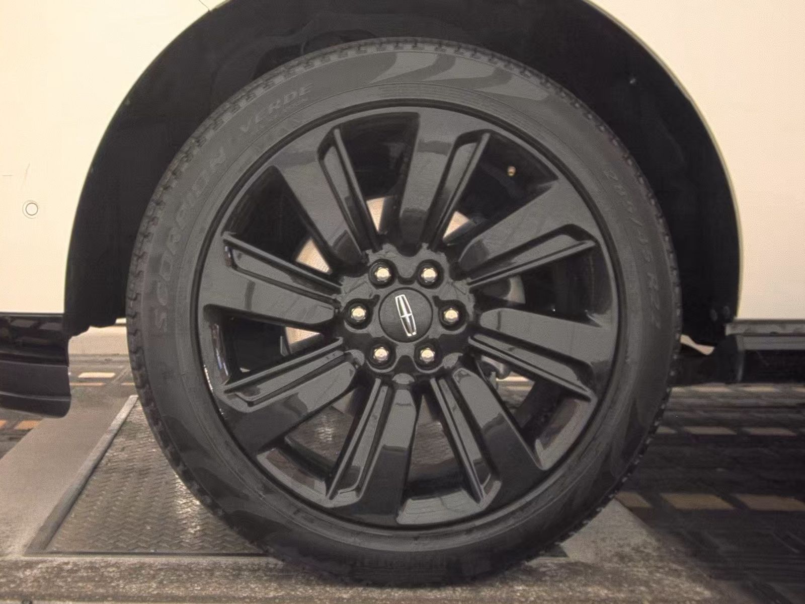 2022 Lincoln Navigator L Reserve FWD