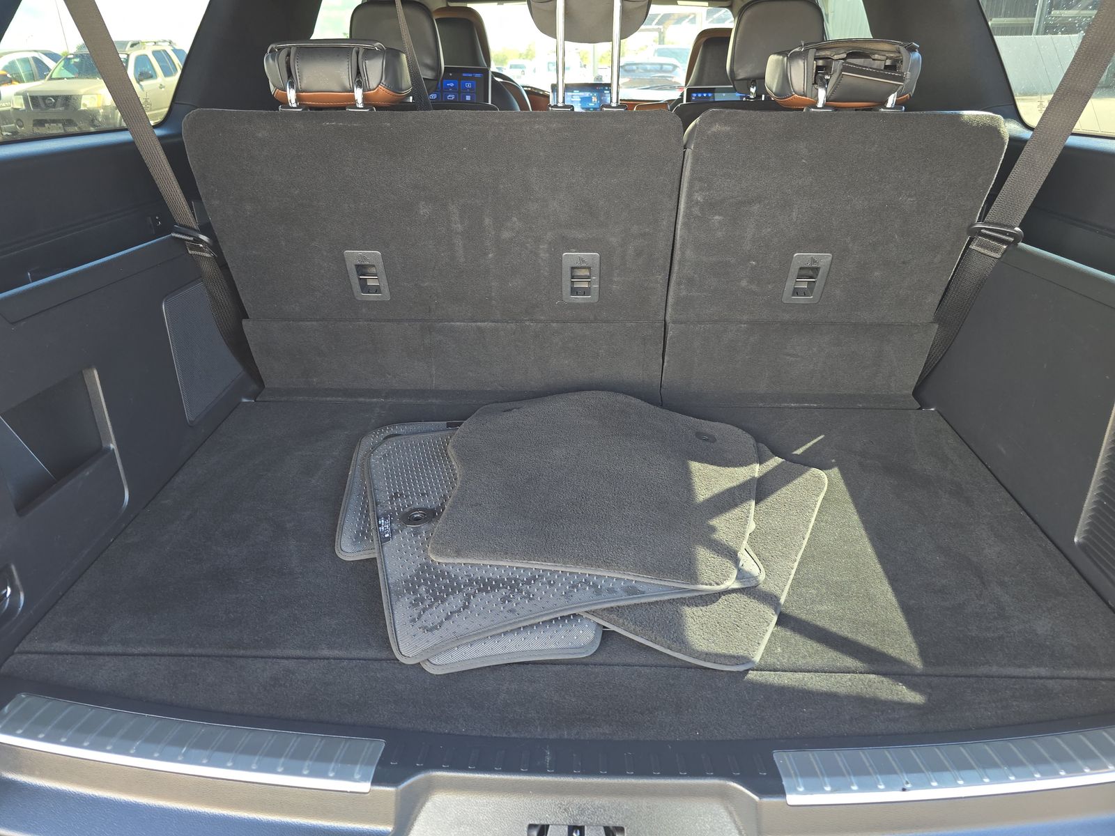 2022 Lincoln Navigator L Reserve FWD