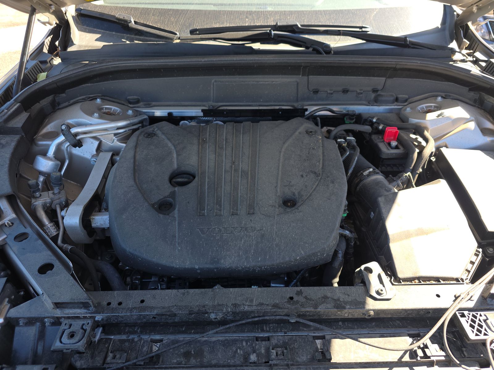 2025 Volvo XC60 B5 Plus AWD