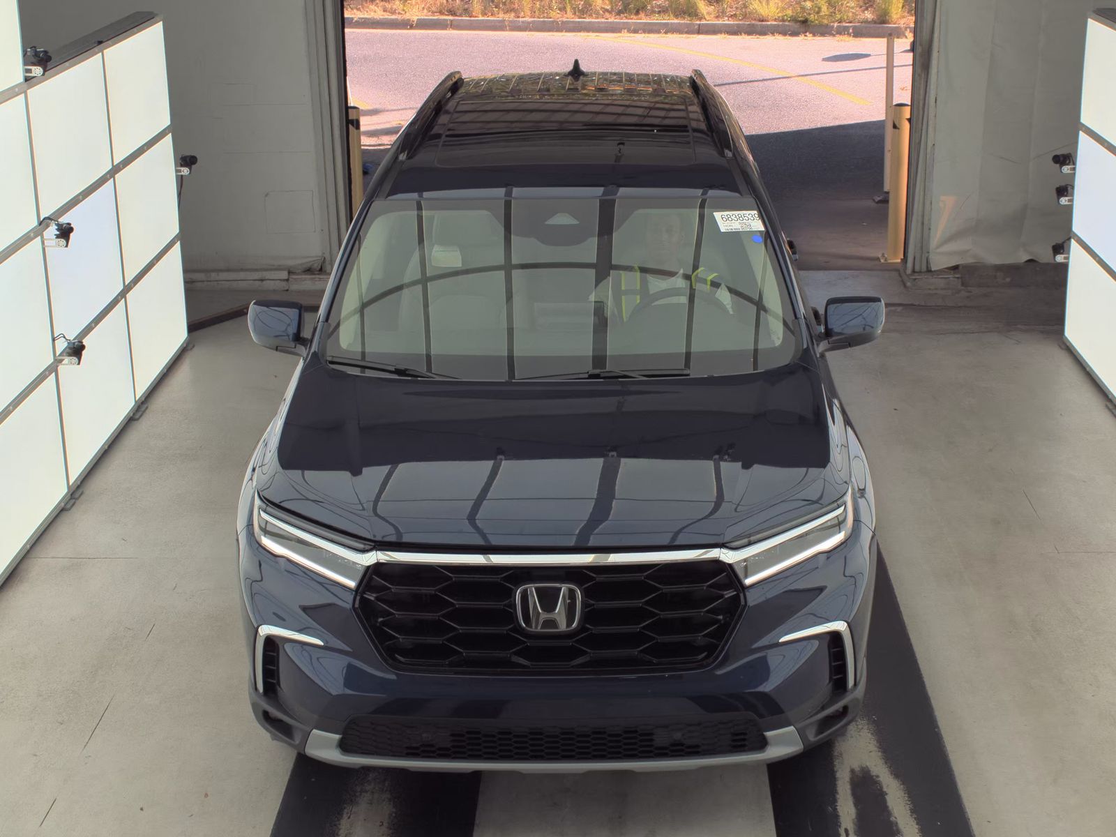 2025 Honda Pilot Touring AWD
