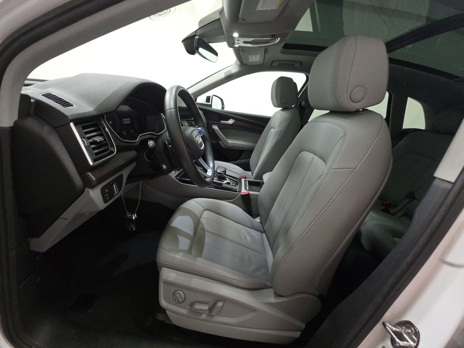 2022 Audi Q5 S line Premium Plus AWD