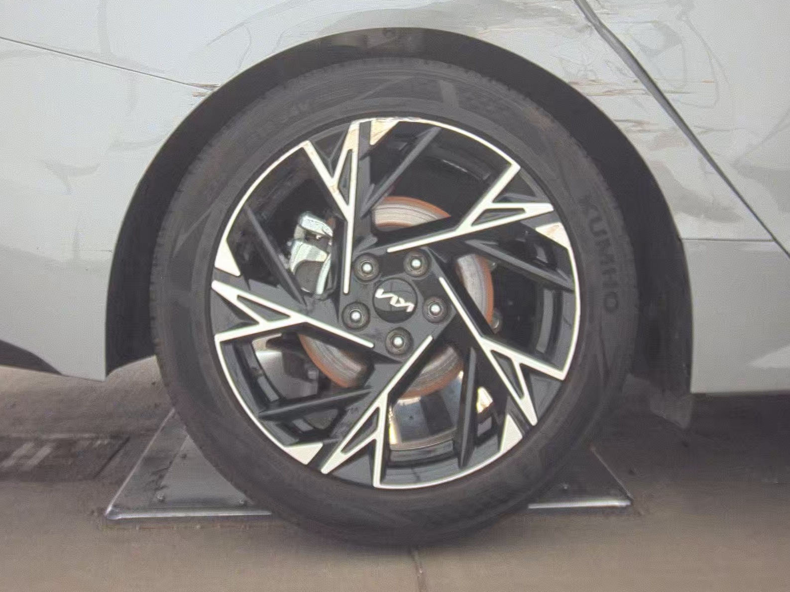 2025 Kia K5 GT-Line FWD