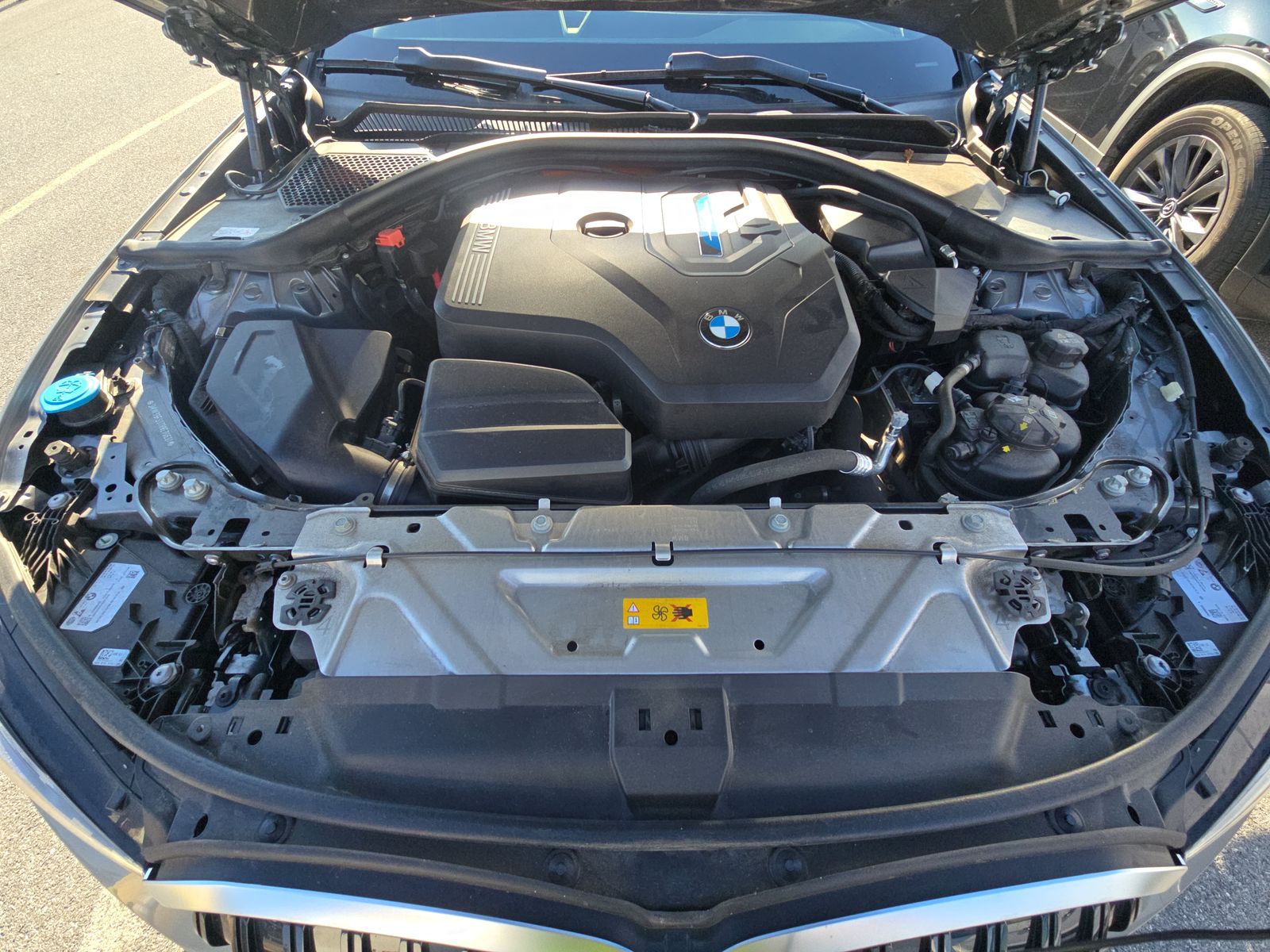 2024 BMW 3 Series 330e xDrive AWD