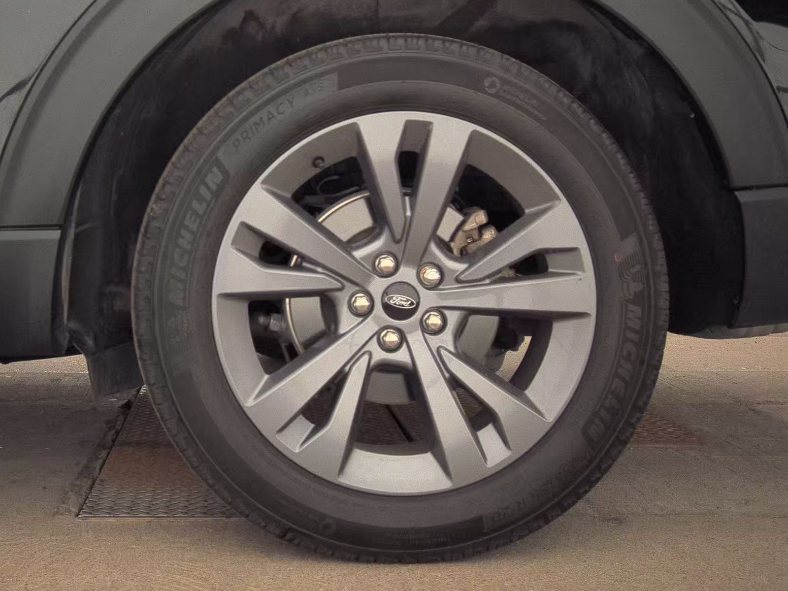 2022 Ford Explorer XLT AWD