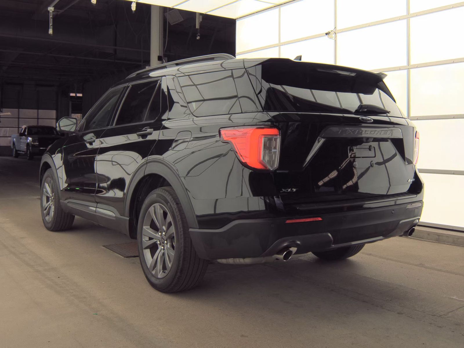 2022 Ford Explorer XLT AWD