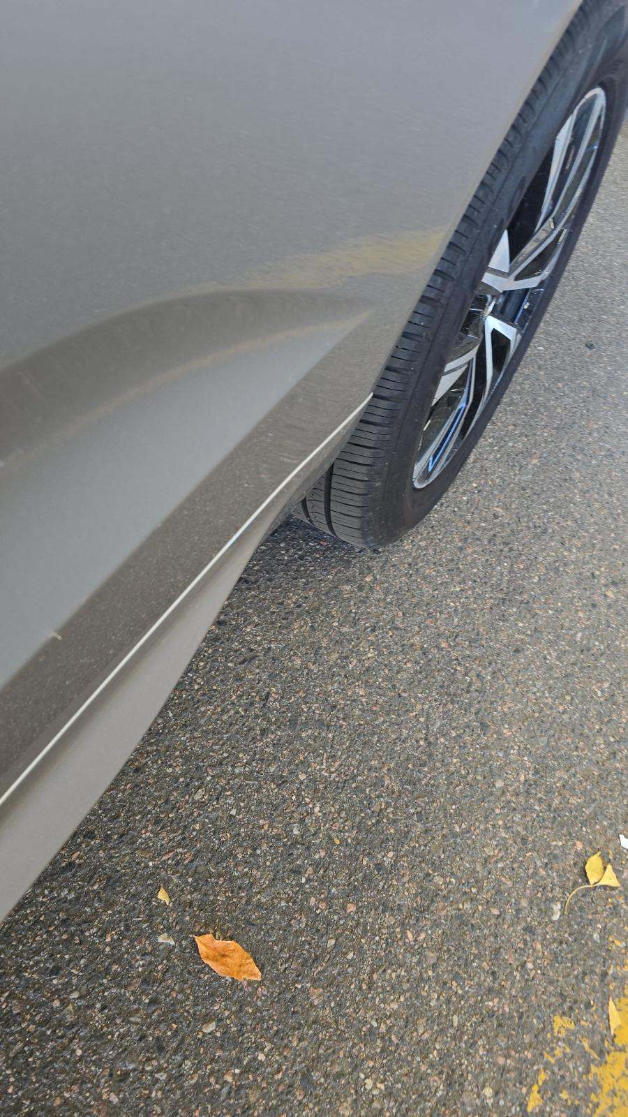 2025 Volvo XC60 B5 Plus AWD