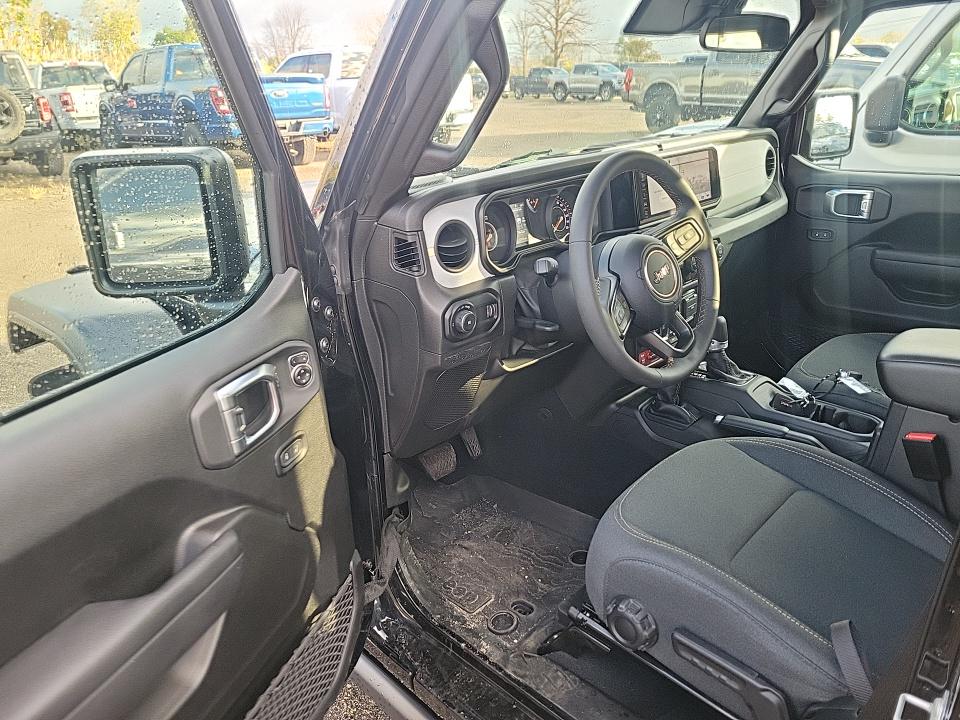 2024 Jeep Wrangler Willys AWD