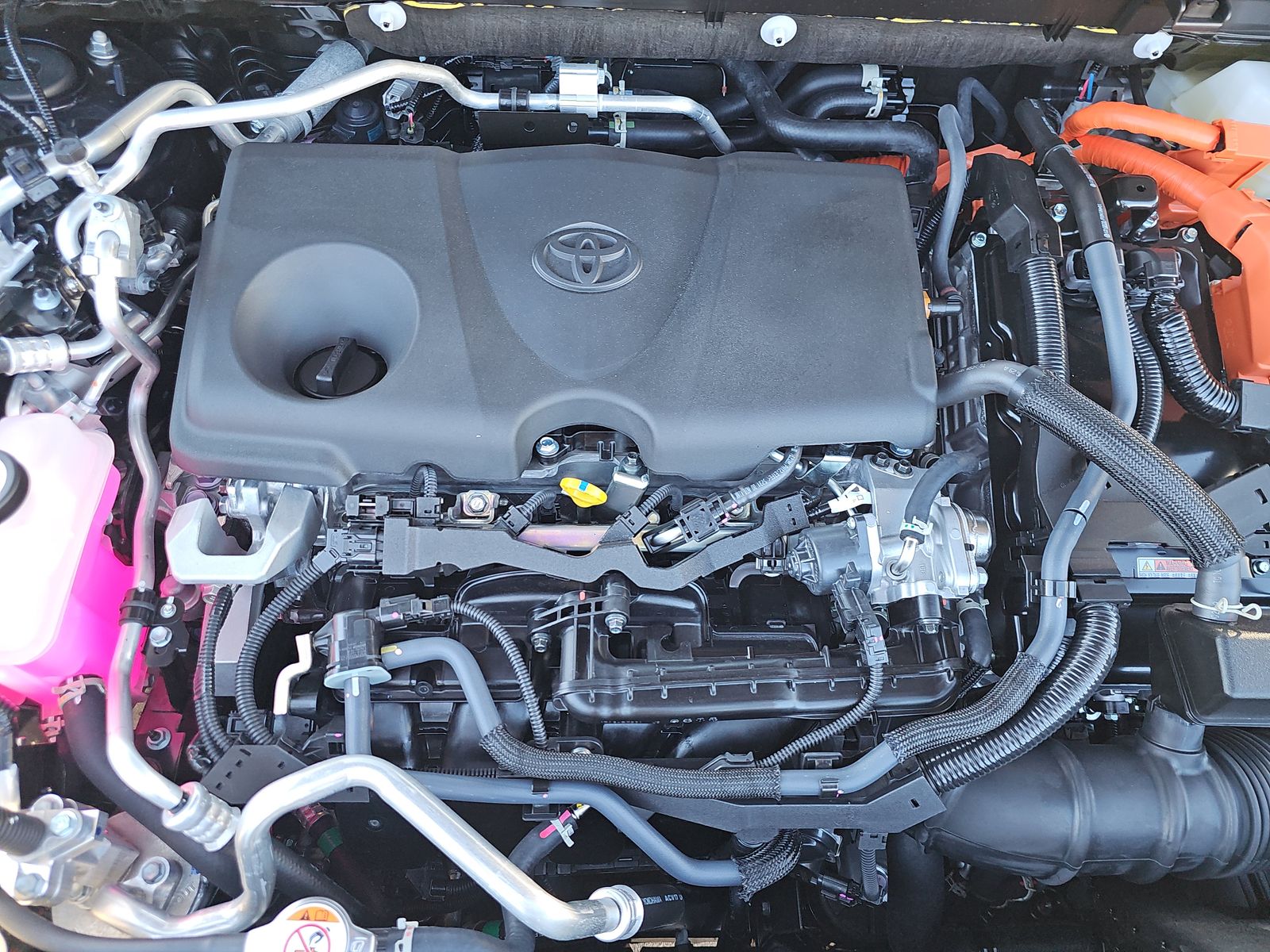 2025 Toyota RAV4 Plug-In Hybrid SE AWD