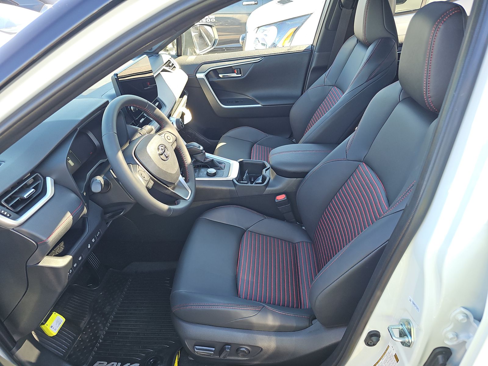 2025 Toyota RAV4 Plug-In Hybrid XSE AWD