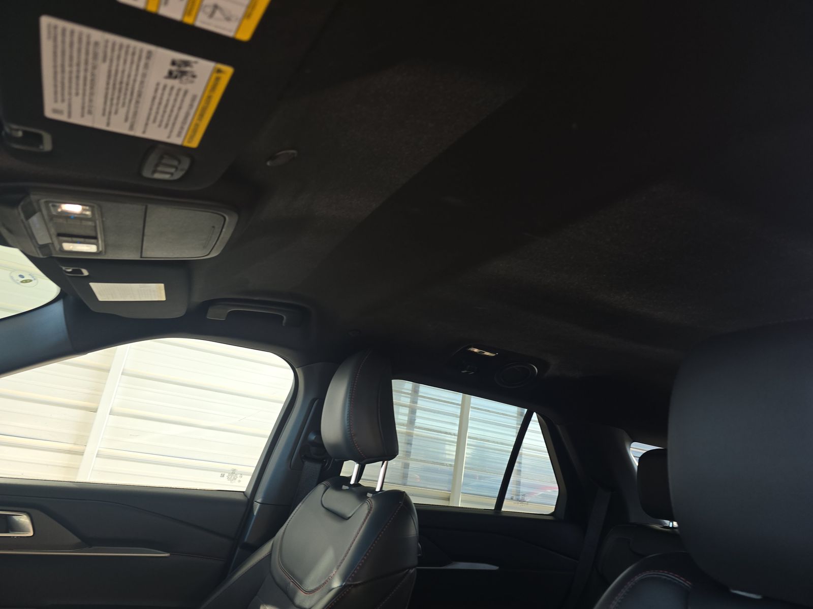 2025 Ford Explorer ST-Line AWD