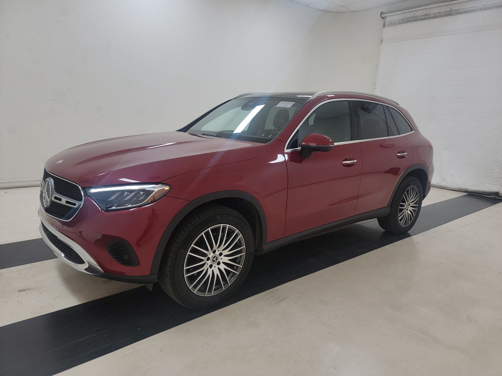 2025 Mercedes-Benz GLC GLC 300 AWD
