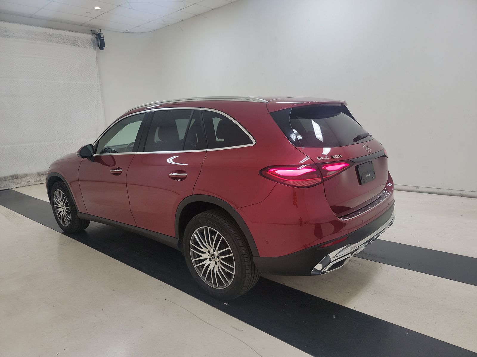 2025 Mercedes-Benz GLC GLC 300 AWD
