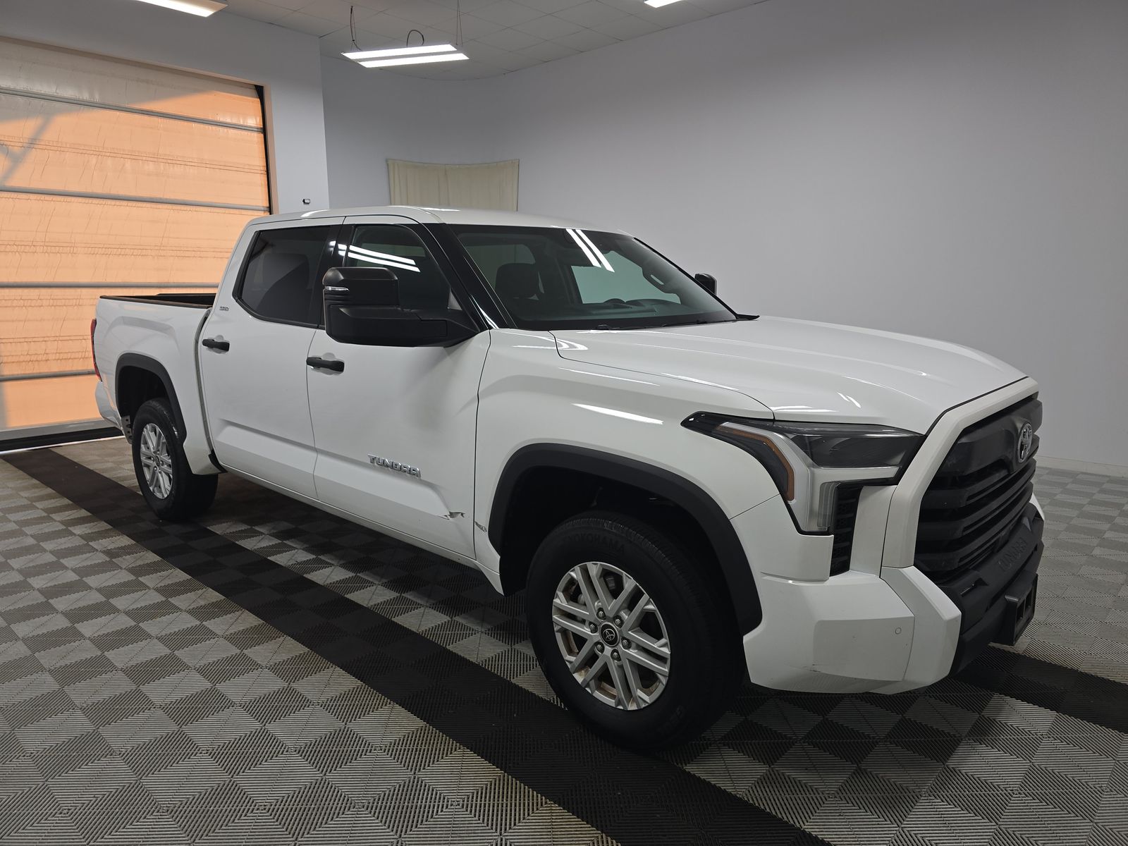 2022 Toyota Tundra SR5 AWD