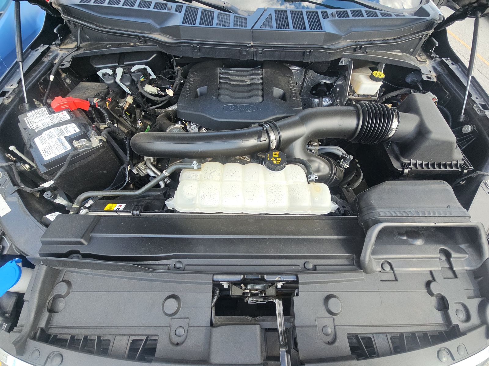 2023 Ford F-150 XLT AWD