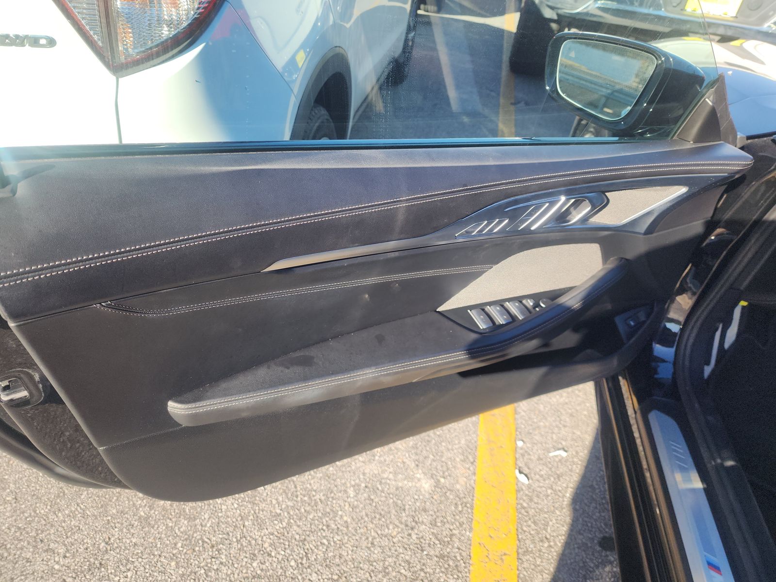 2024 BMW 8 Series 840i RWD