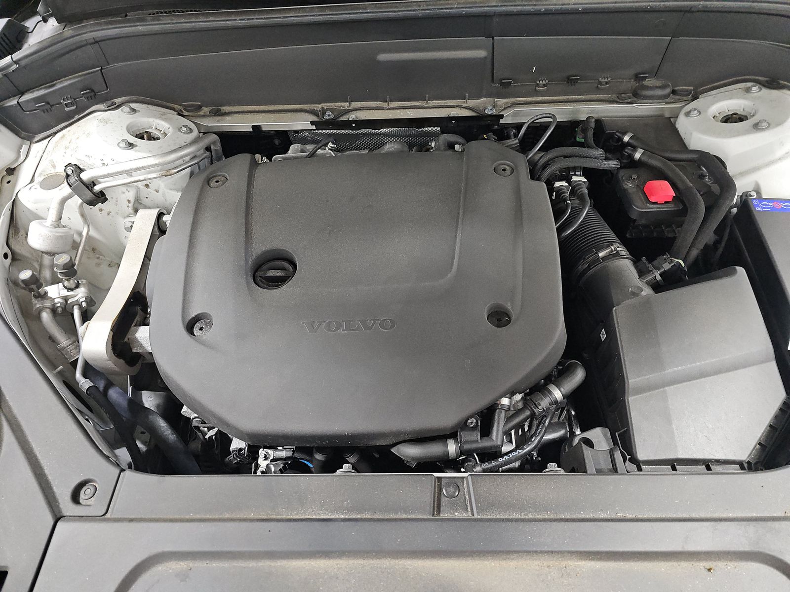 2025 Volvo XC90 B6 Plus AWD