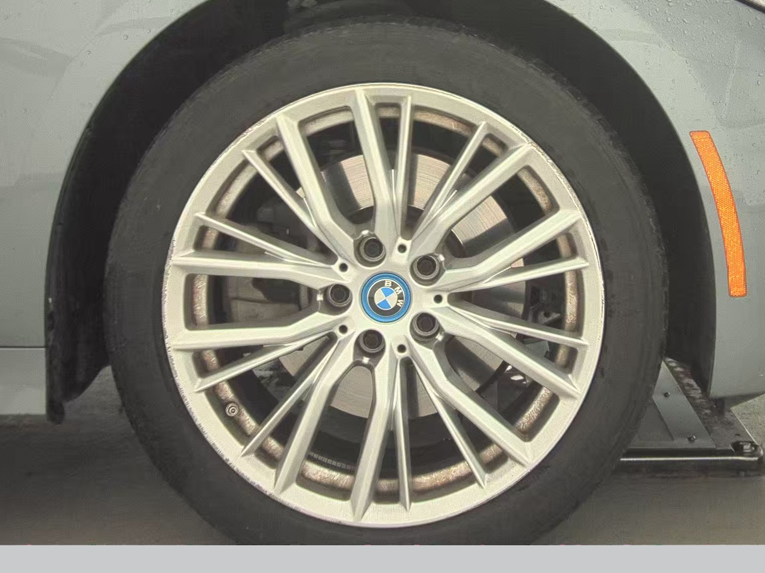 2024 BMW 3 Series 330e xDrive AWD