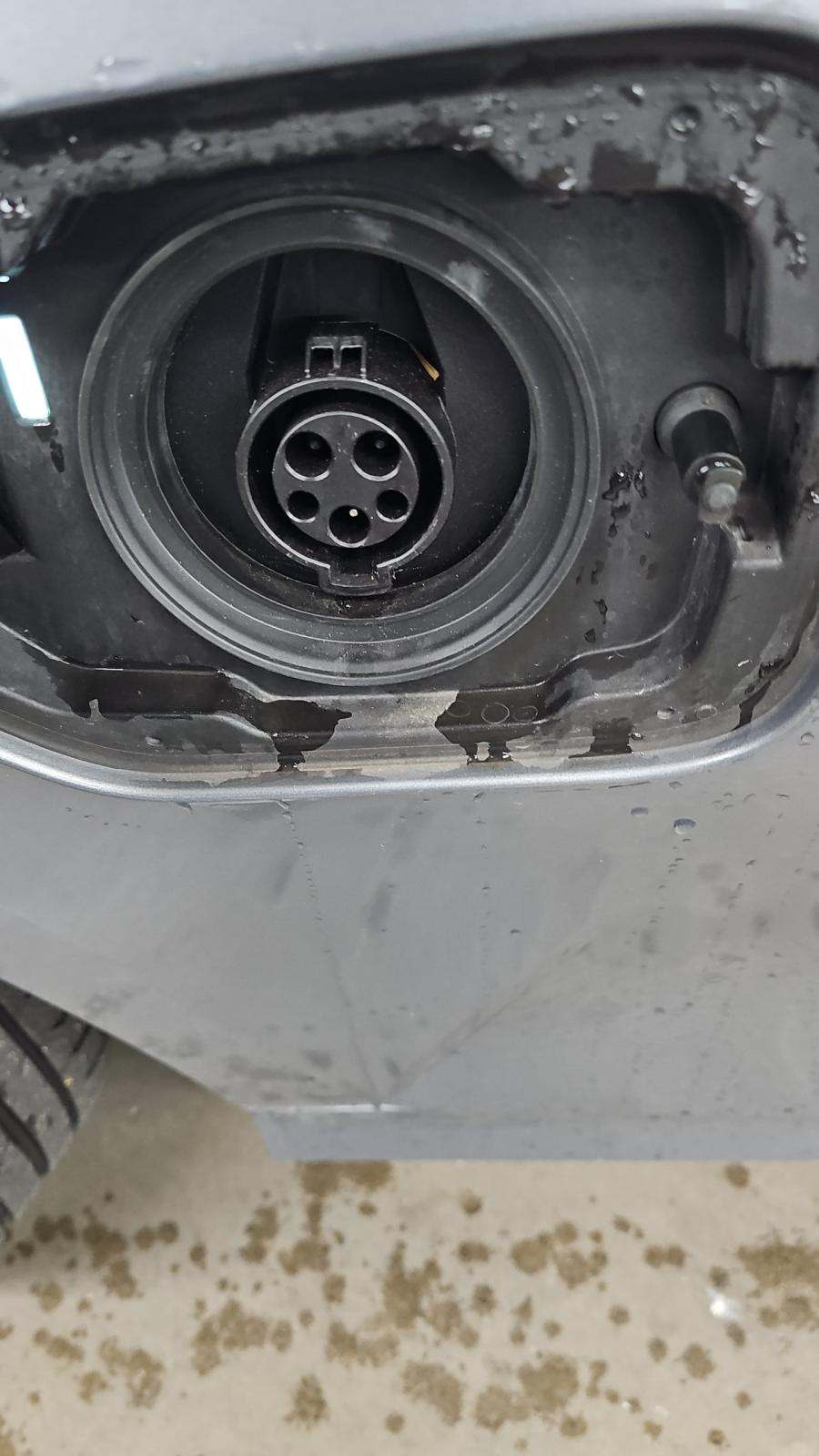 2024 BMW 3 Series 330e xDrive AWD