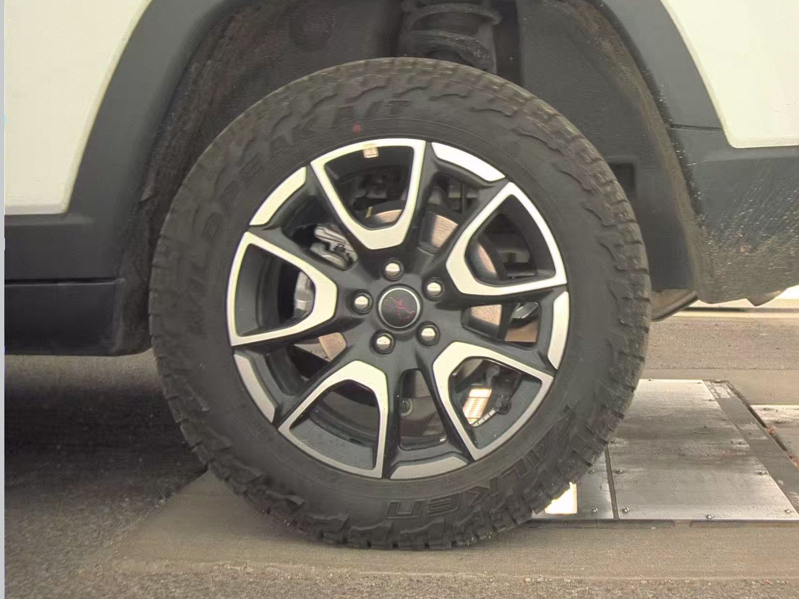 2025 Jeep Compass Trailhawk AWD