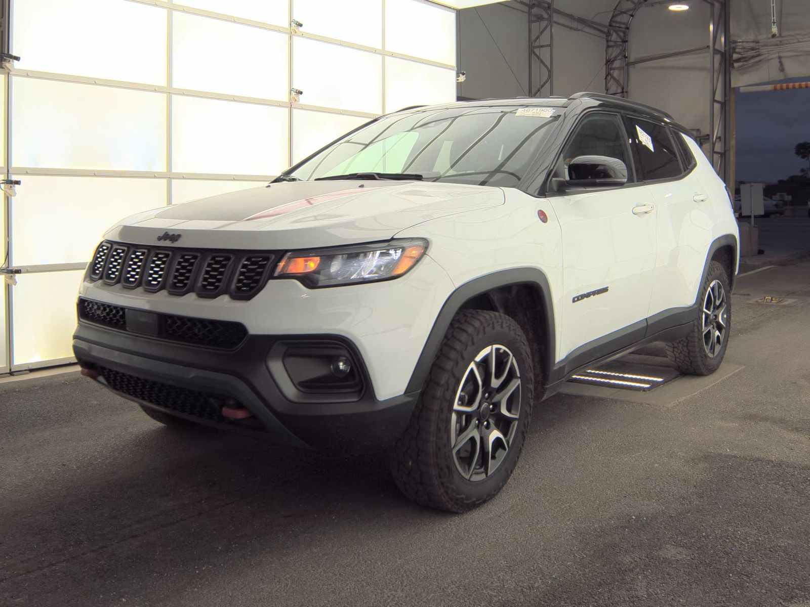 2025 Jeep Compass Trailhawk AWD