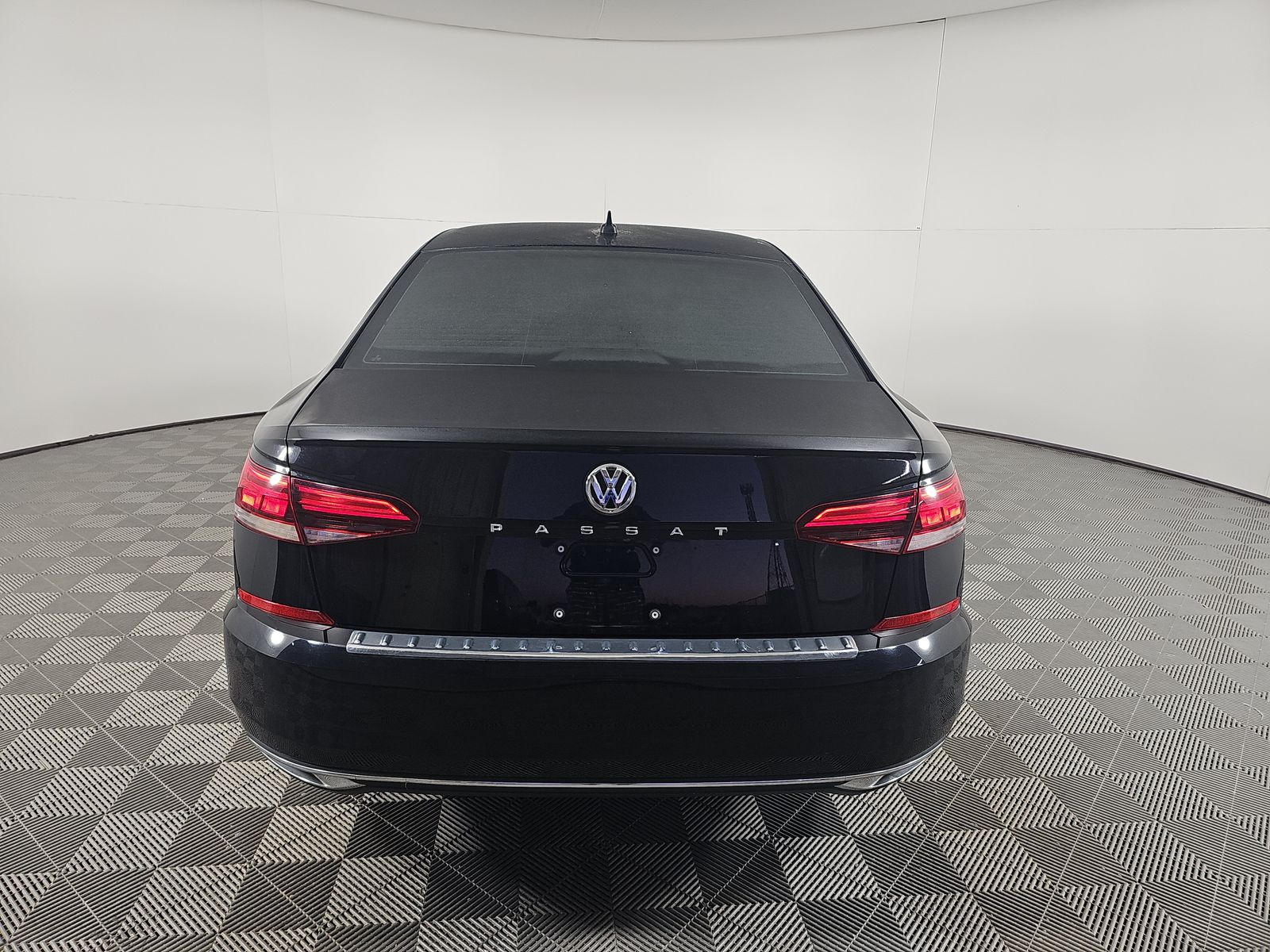 2021 Volkswagen Passat 2.0T SE FWD