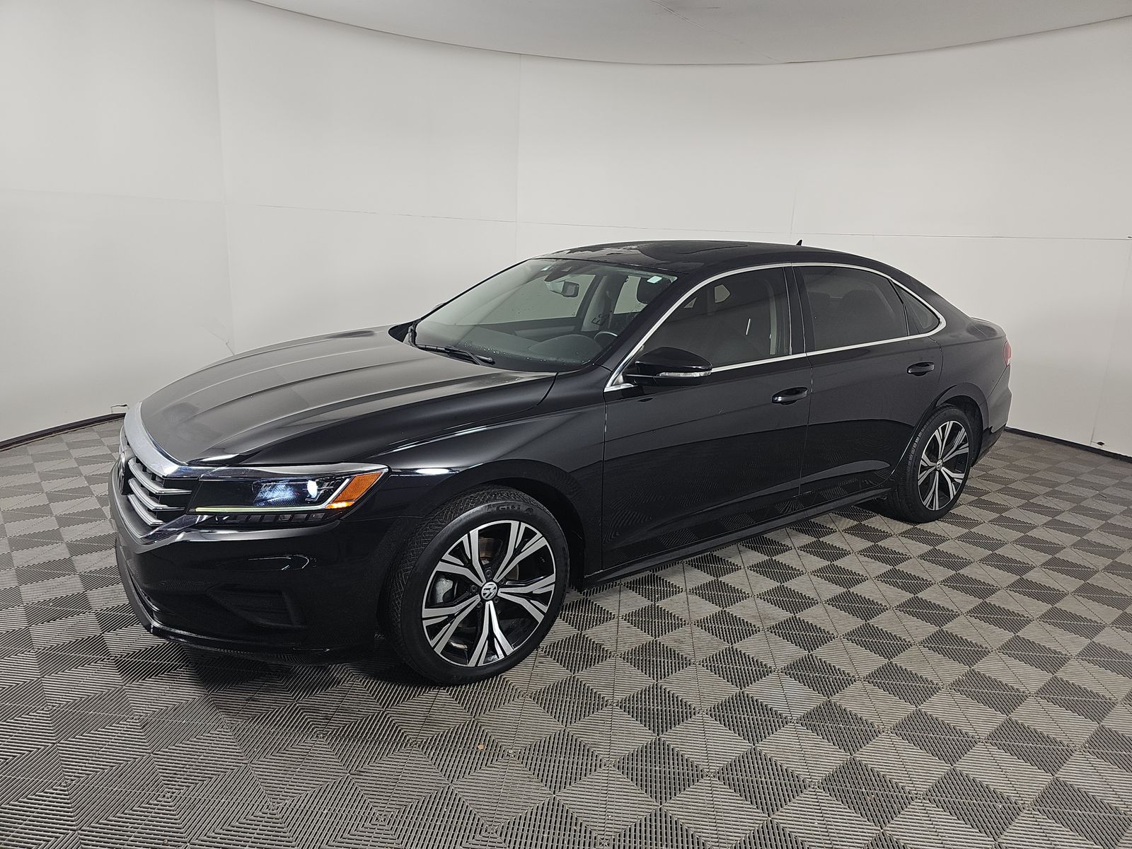 2021 Volkswagen Passat 2.0T SE FWD