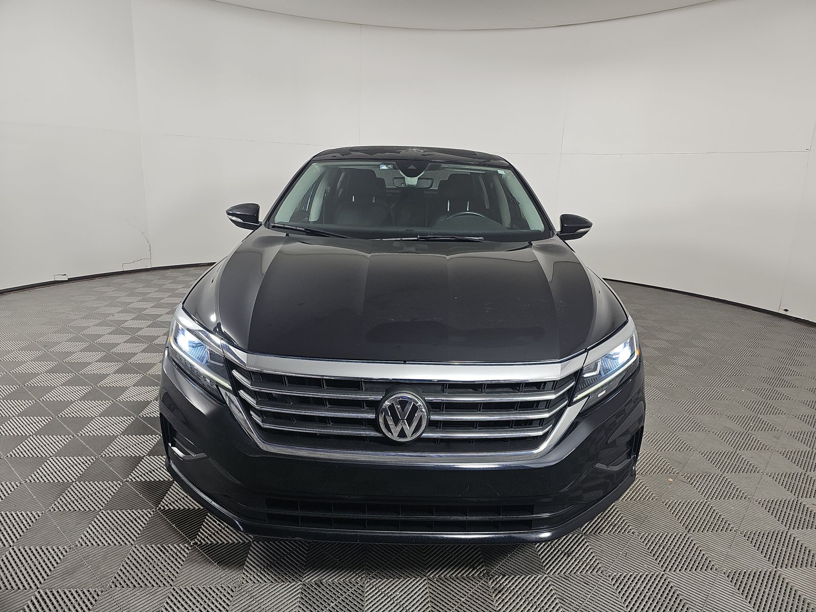 2021 Volkswagen Passat 2.0T SE FWD