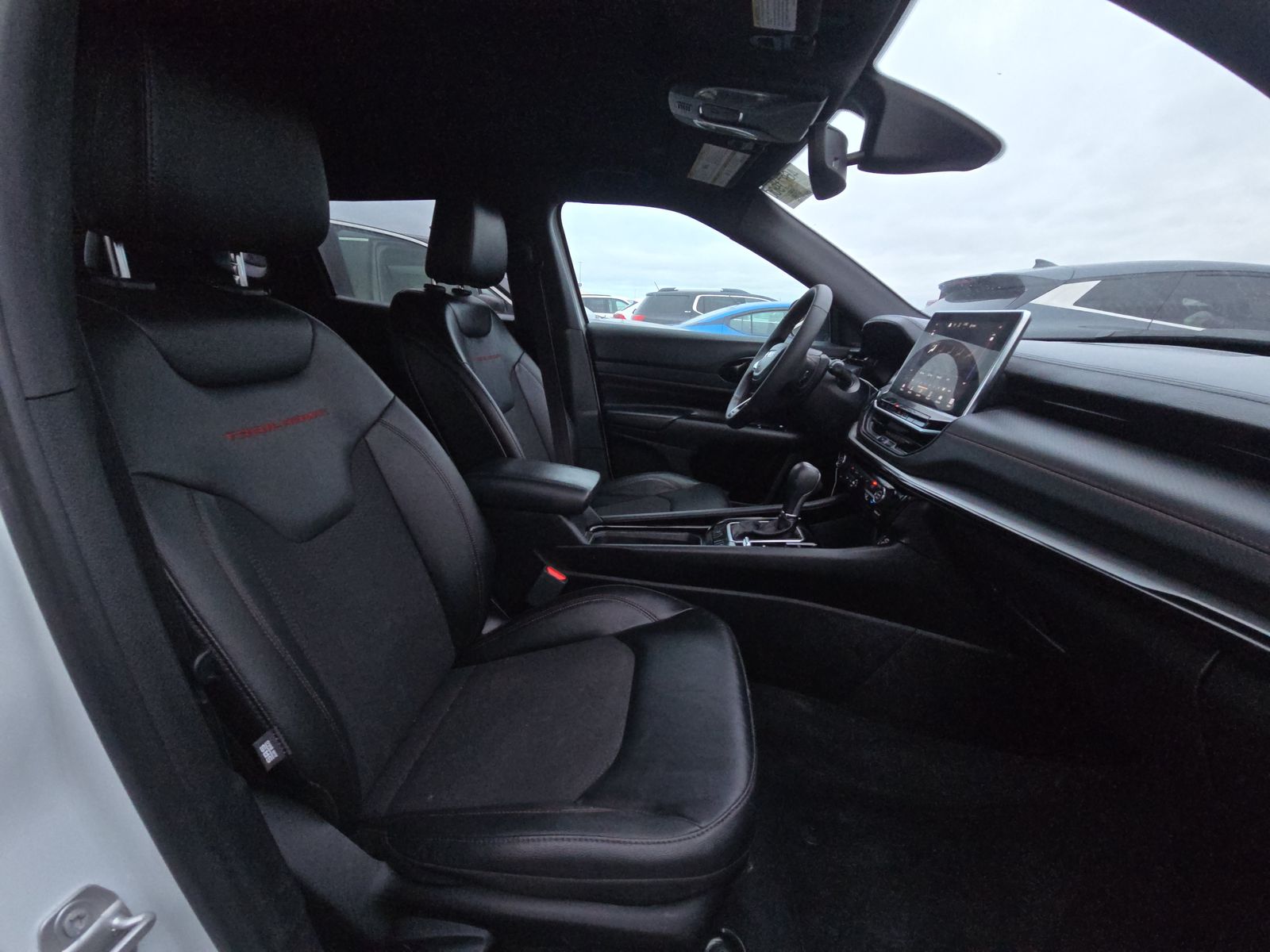 2025 Jeep Compass Trailhawk AWD