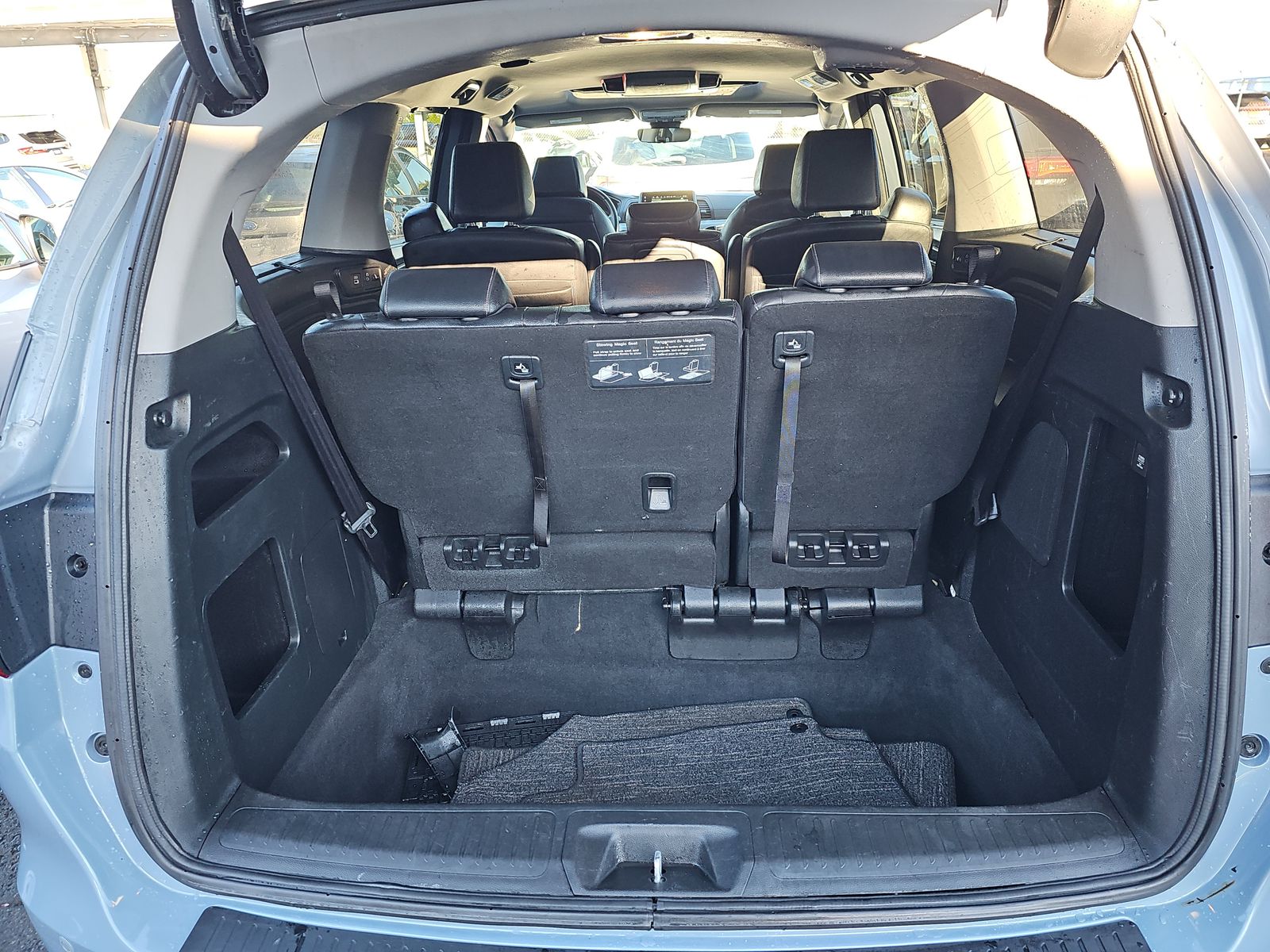 2023 Honda Odyssey Touring FWD