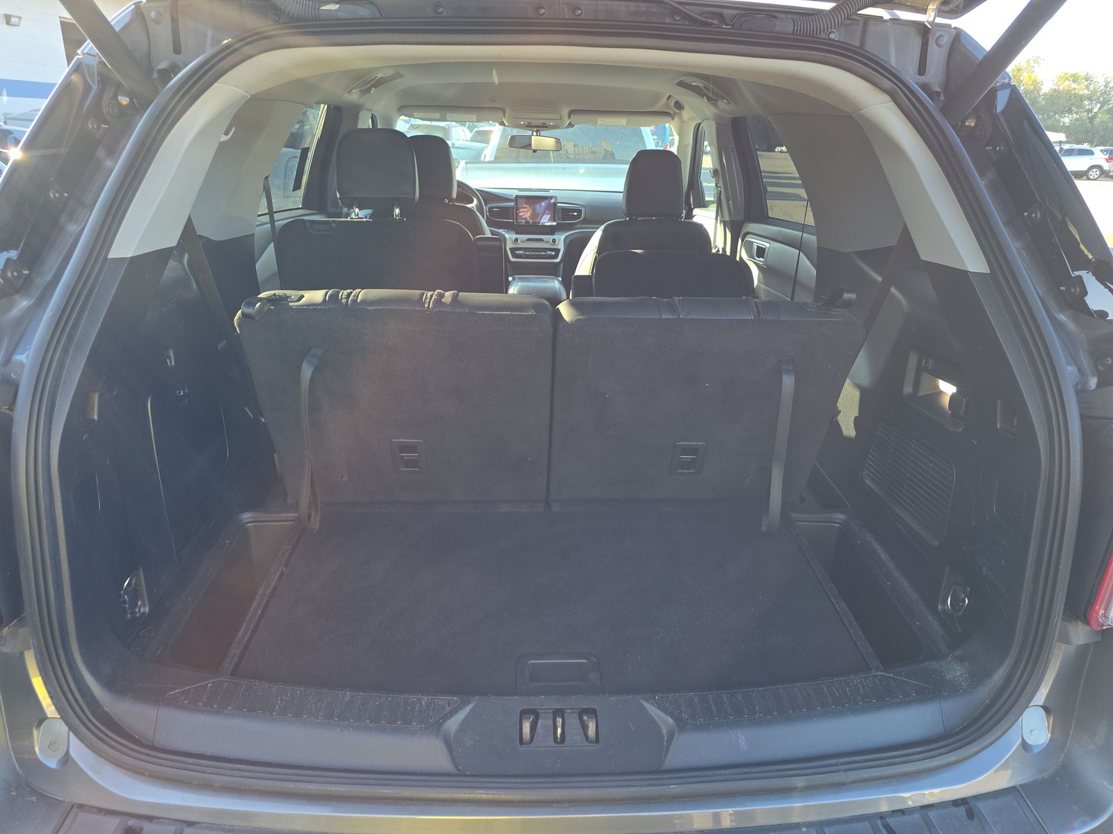 2022 Ford Explorer XLT AWD