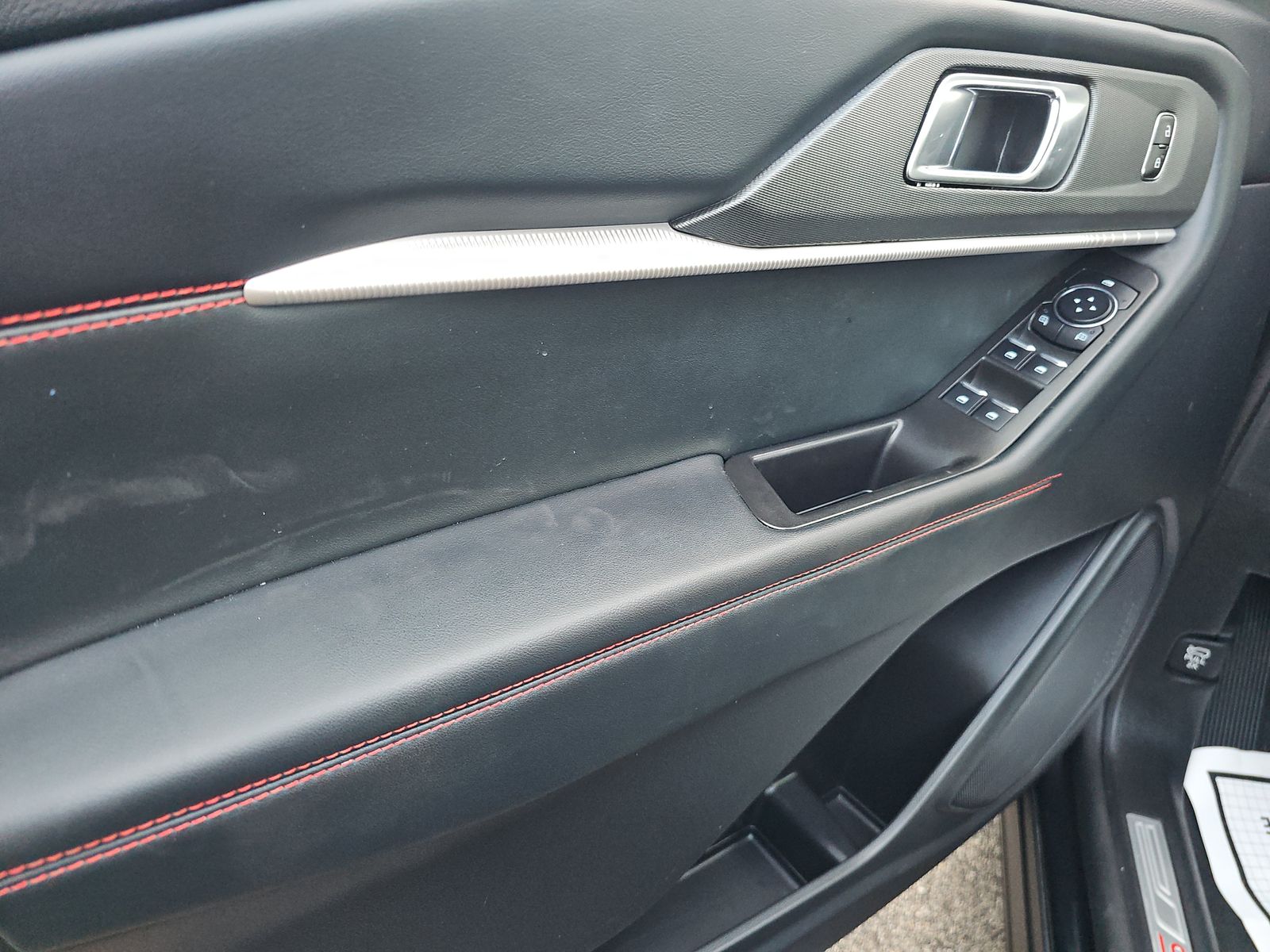 2025 Ford Explorer ST-Line AWD