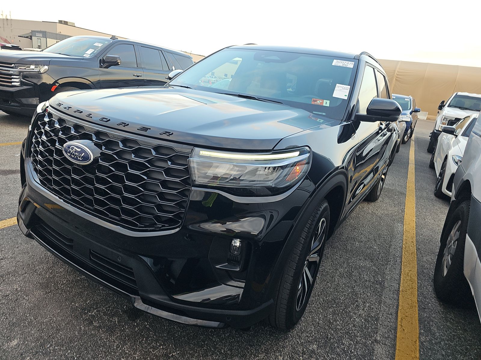 2025 Ford Explorer ST-Line AWD