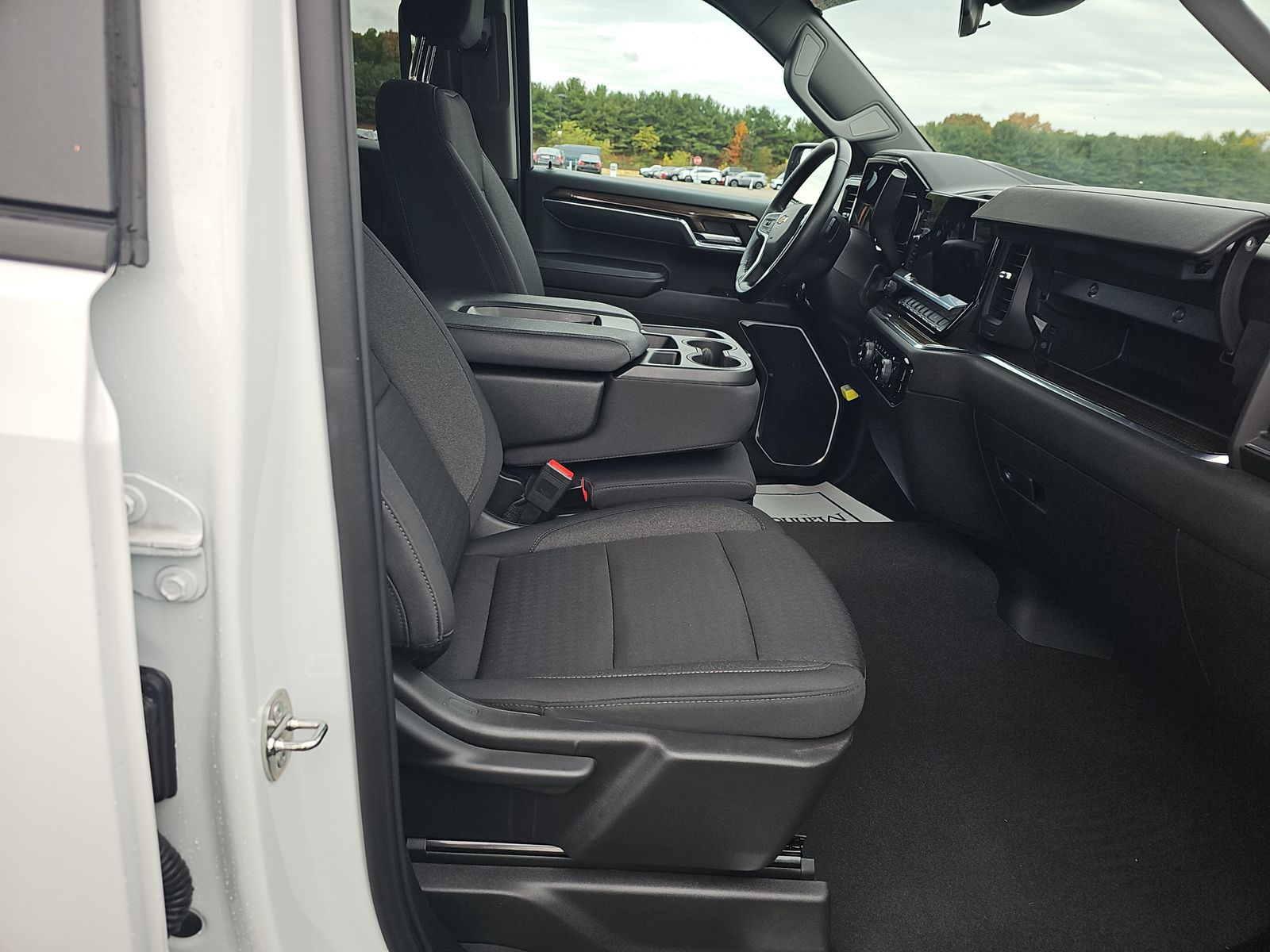 2024 Chevrolet Silverado 1500 LT AWD