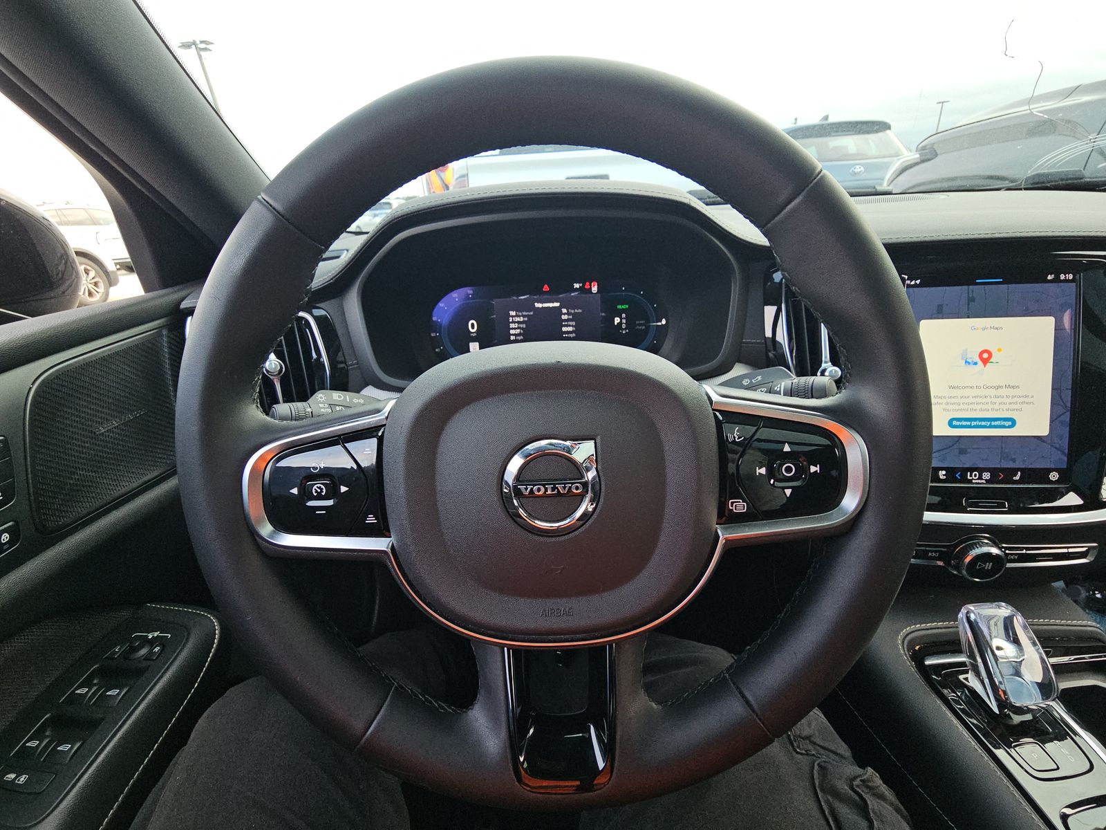 2024 Volvo S60 Recharge T8 Ultimate AWD