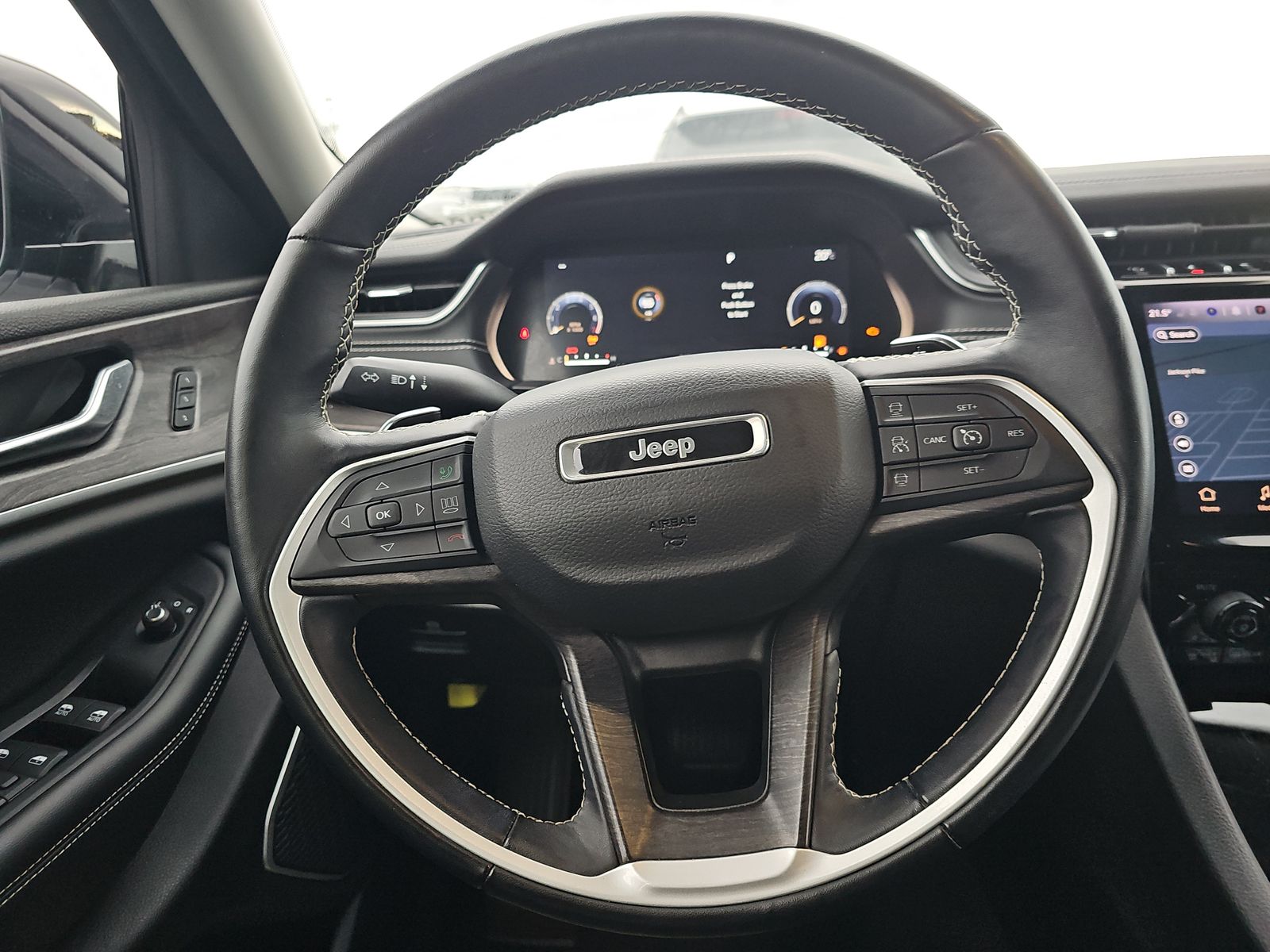 2022 Jeep Grand Cherokee Limited AWD