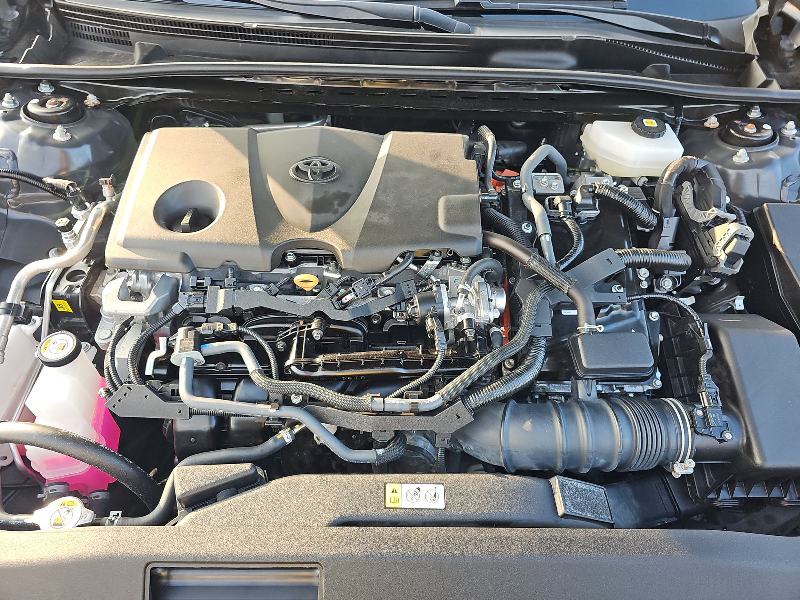 2025 Toyota Camry LE AWD