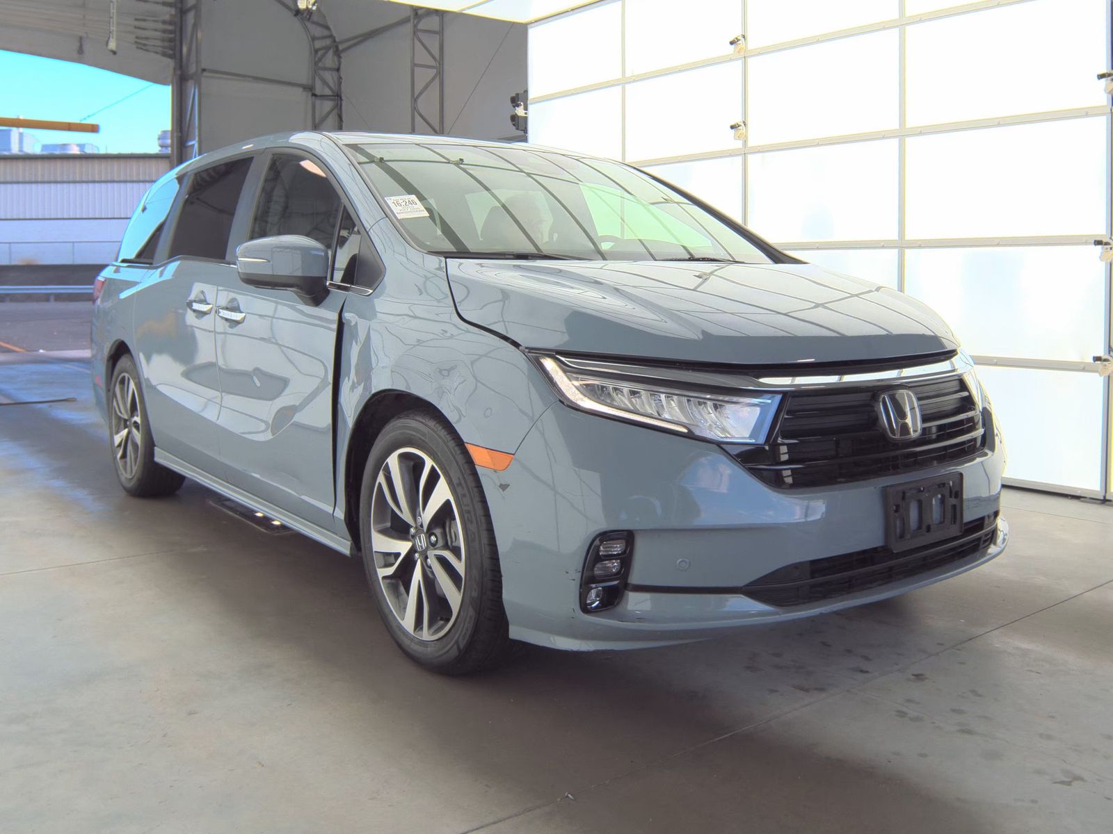 2023 Honda Odyssey Touring FWD