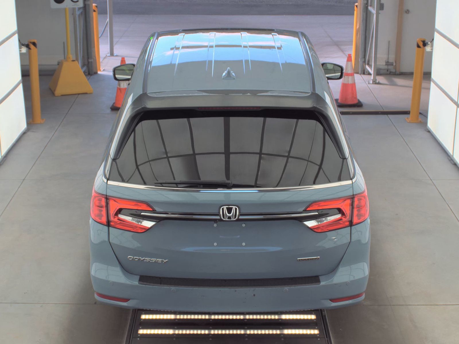 2023 Honda Odyssey Touring FWD