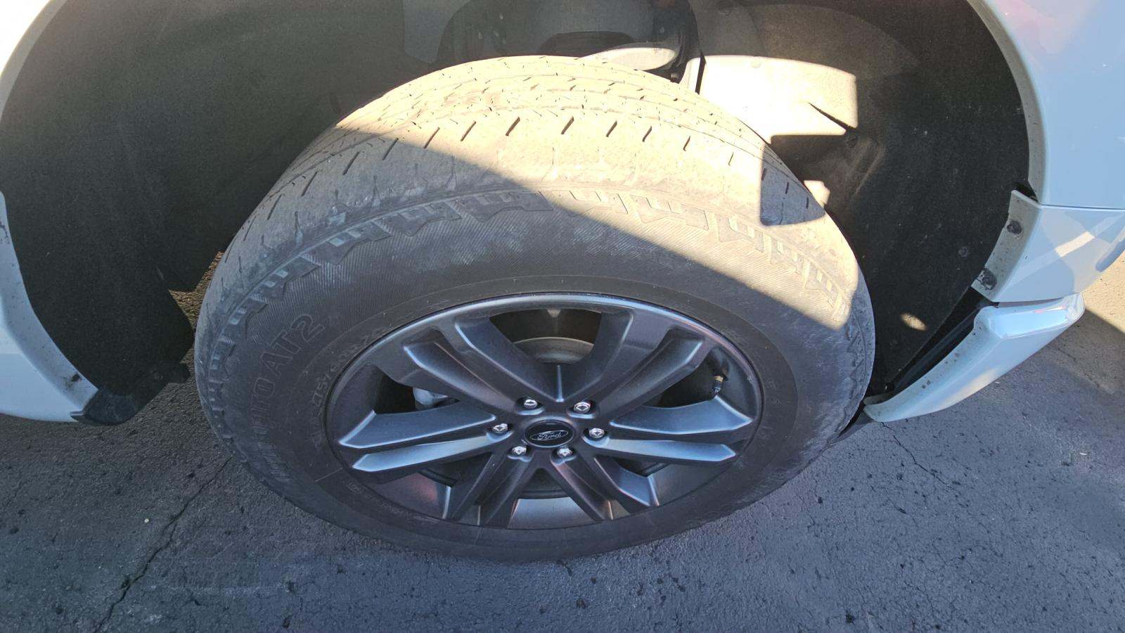 2023 Ford F-150 Hybrid Lariat AWD