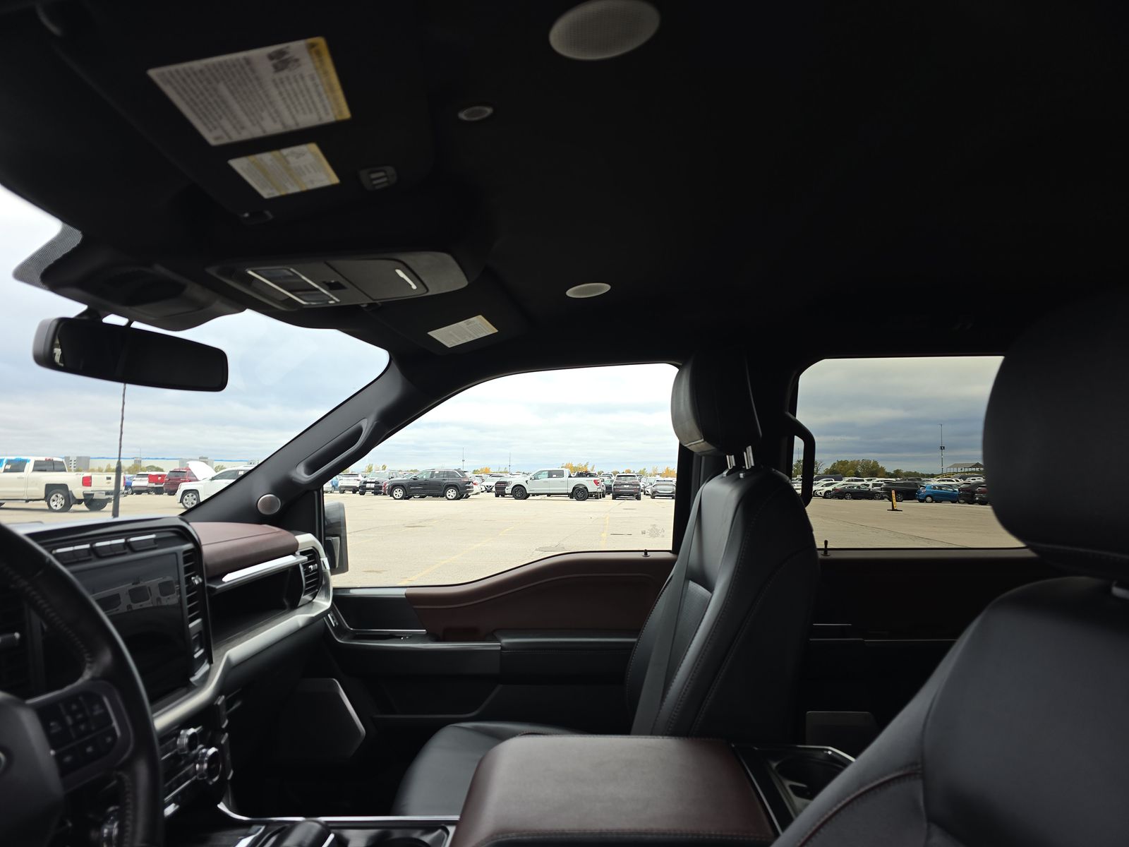 2023 Ford F-150 Hybrid Lariat AWD