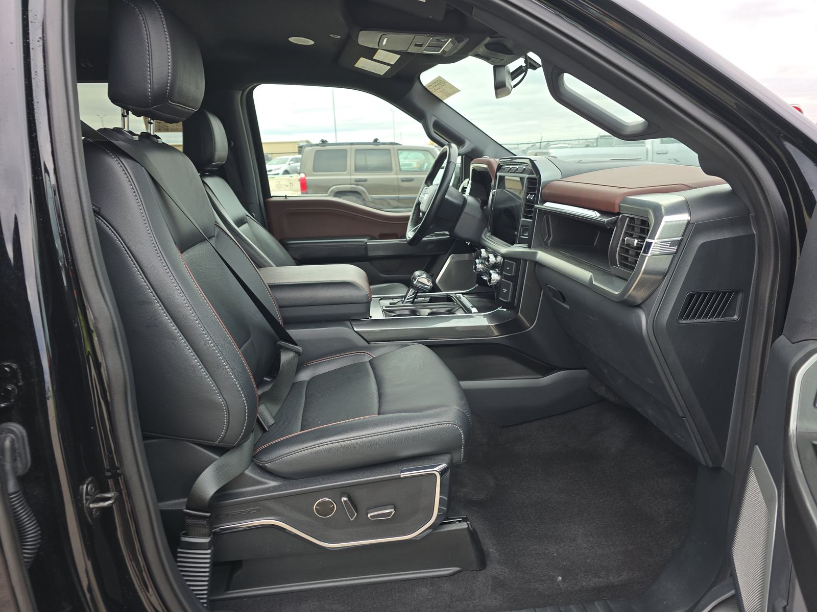 2023 Ford F-150 Hybrid Lariat AWD