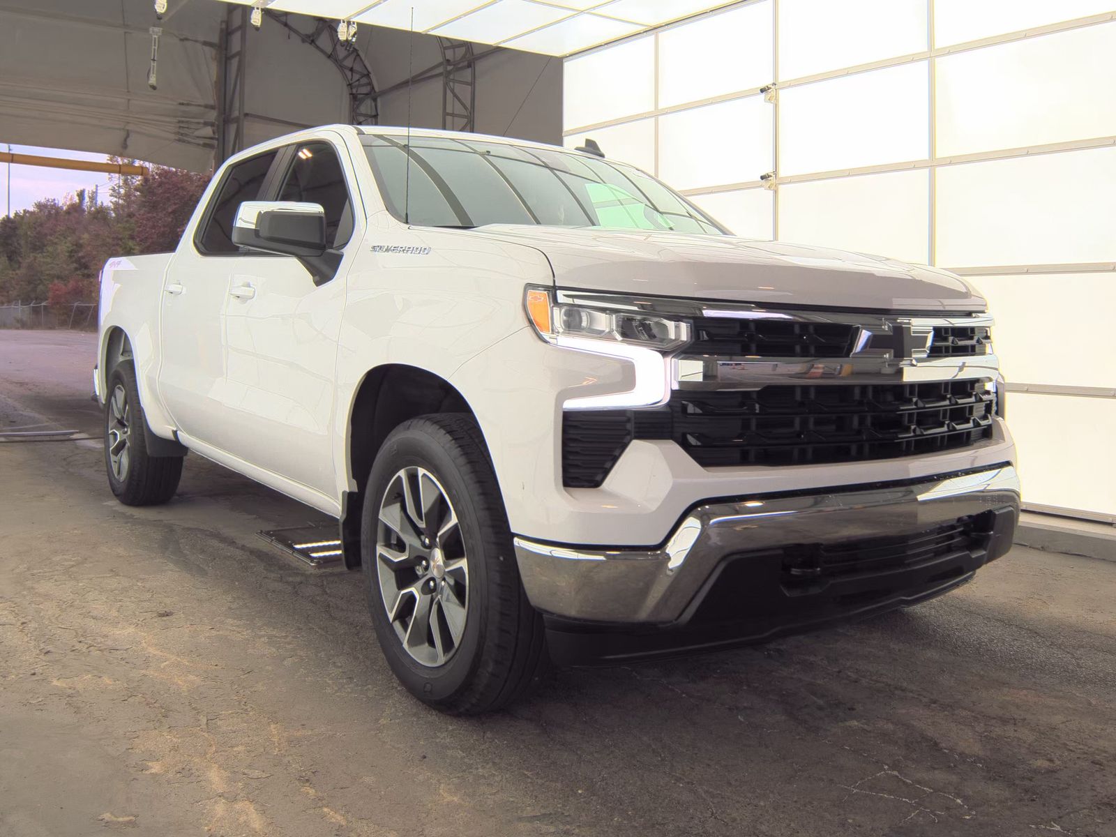 2024 Chevrolet Silverado 1500 LT AWD